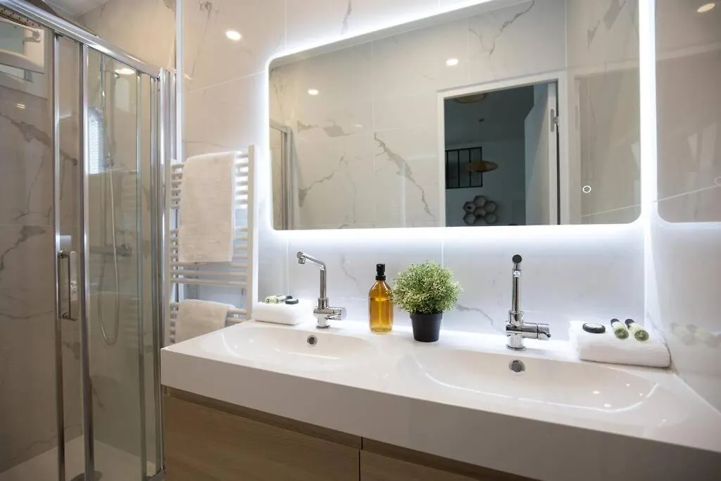 Passage Lemoine 2 Charming Apartment 6P-2Br Paris